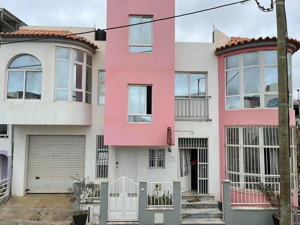 Guest house Maison Residencial Casa De Ferias Pedra Badejo  Cape Verde
